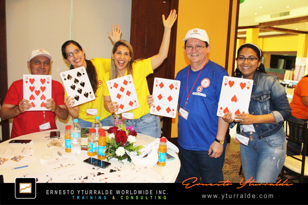 Quito Team Bonding, Team Building, Talleres de Cuerdas, Team Building Empresarial